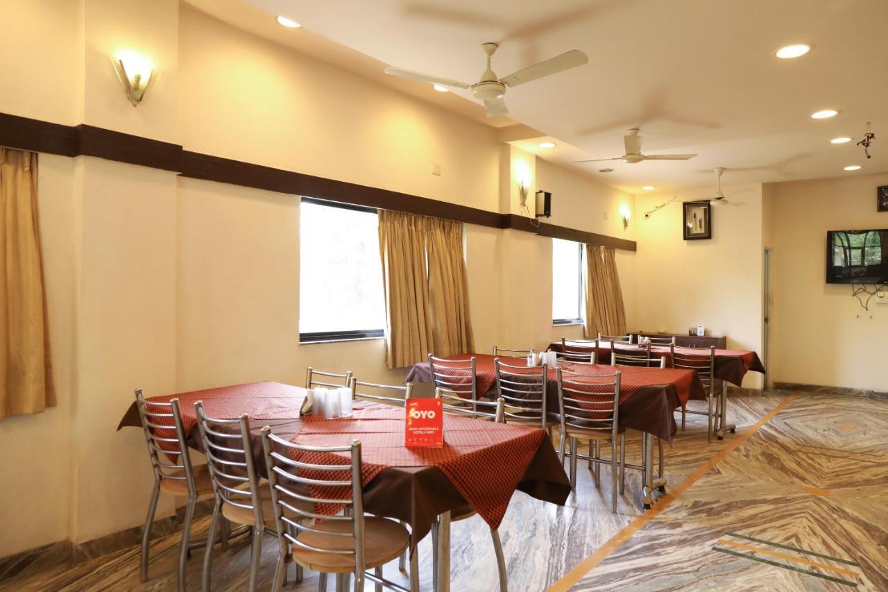 Oyo 10943 Hotel Plus Corporate Khapa  Kültér fotó